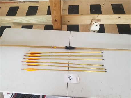 Indian Archery Bow with Aluminum Tru-Flight Arrows