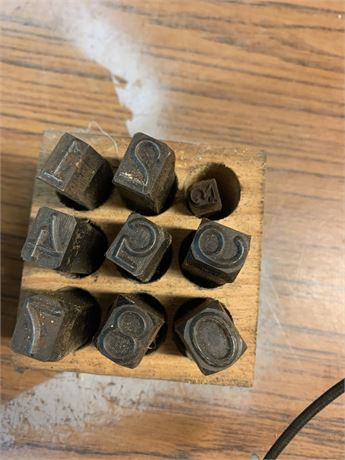 3/8" Number Steel Stamp Set In Wood Box