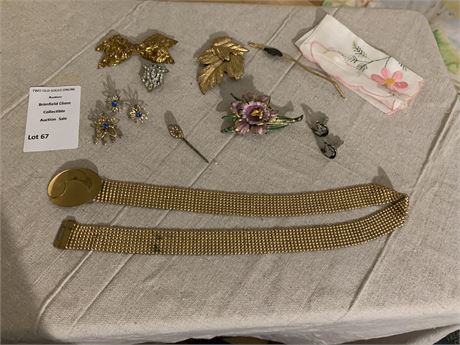Gold Mesh Collar Necklace, Floral Earrings & Brooch Set, Austria Flower Brooch