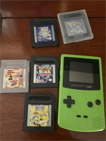 Game Boy Color Lot Lime Green and 5 Games Pokemon Rugrats Mickey Mouse Bowling