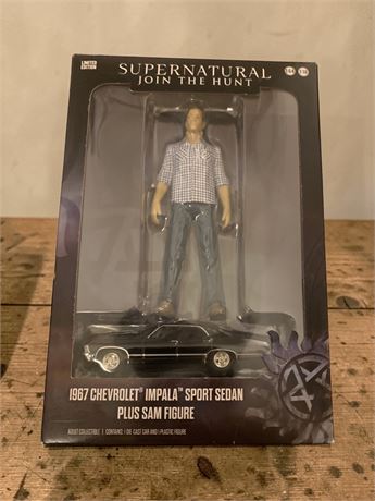 Supernatural Collectible Set 1967 Chevrolet Impala Sport Sedan