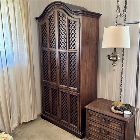 Esperanto by Drexel Vintage Armoire - Approx. 40 x 18 x 79"T