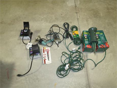 Assorted Outdoor Lights, Timers, Cords