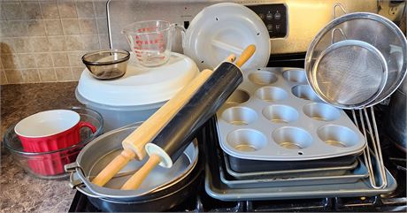 Baking Pans & More