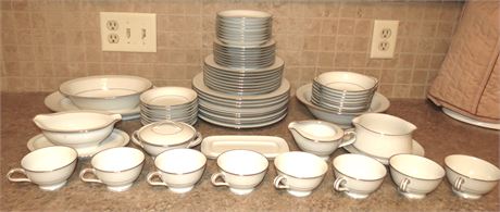 Noritake China " Buckingham"