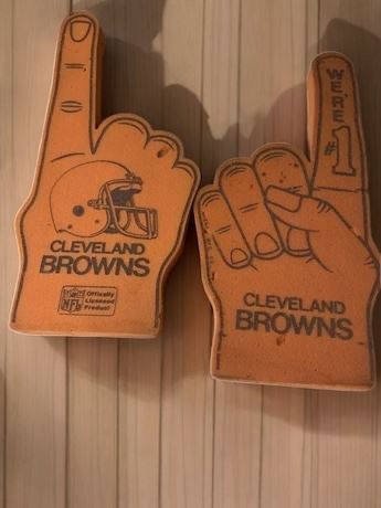 Cleveland Browns Wearable Foam Finger Set "We're #1" Officially Licensed By NFL