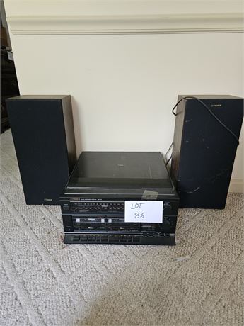 Fisher MC 715 Audio Component System With Speakers