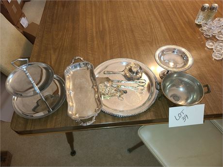 Silverplate & Mixed Metals Lot: Roger Platters/Godinger/Leonard/Compote & More