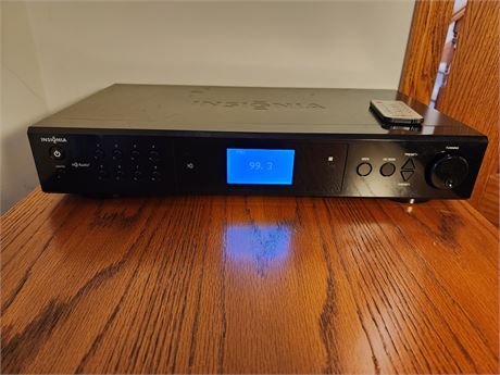 Insignia HD Stereo Receiver w/Remote