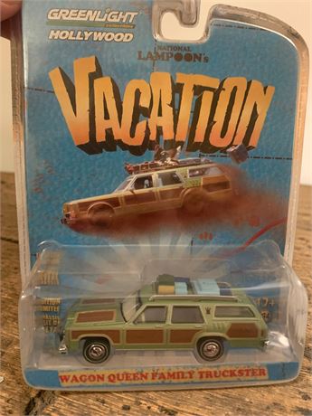 Greenlight Hollywood Diecast Model Car Wagon Queen Family Truckster Vacation