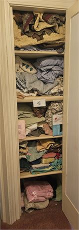 Hall Closet Cleanout : Bath & Hand Towels / Sheets / Pillow Cases & More