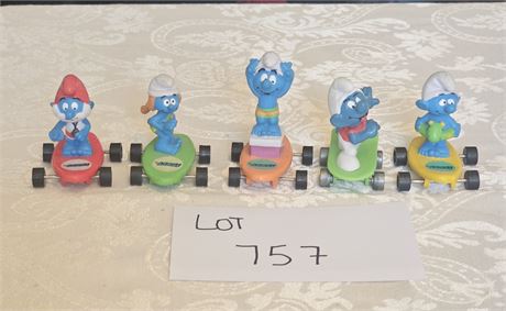 Mixed Vintage Peyo Skateboard Smurfs - Colors Vary