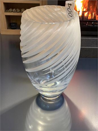 Mikasa Tempest Swirl Lead Crystal Etched Cut Frosted Vase