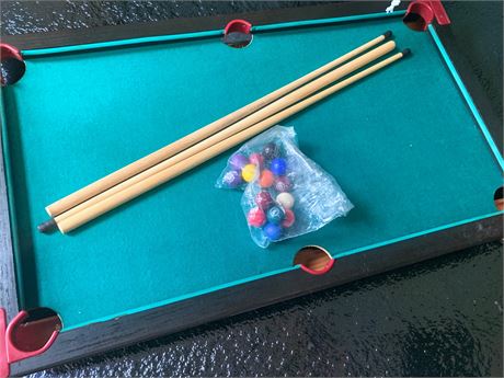 1960s Frederick-Willys Inc. Junior Pool Table In Original Box