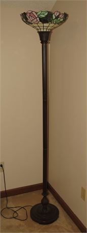 Floor Lamp With Stain Glass Shade