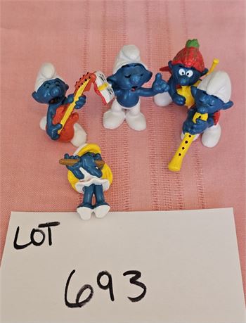 Original Vintage PVC Schleich Peyo Mixed Figurines Lot - 1980's Dates, Sizes