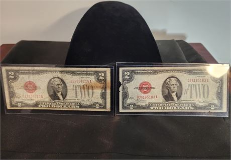 (2)  1928 -Two Dollar Bills