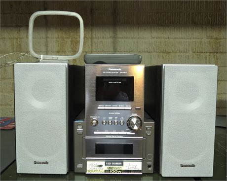 Panasonic CD Stereo System