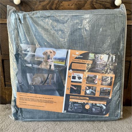 Sunnydeer Dog/Pet Car Seat - Small & Medium Sized - Approx. 20 x 20"