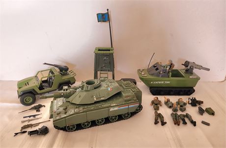 Hasbro, Remco Army toys