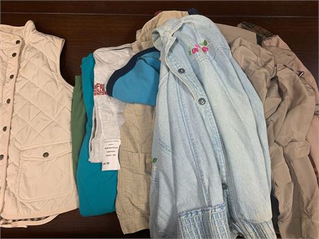 Women's Clothing Lot - Vest, Jacket & More