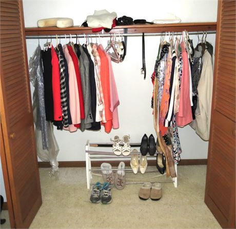 Closet Cleanout: Women's Clothing & Shoes