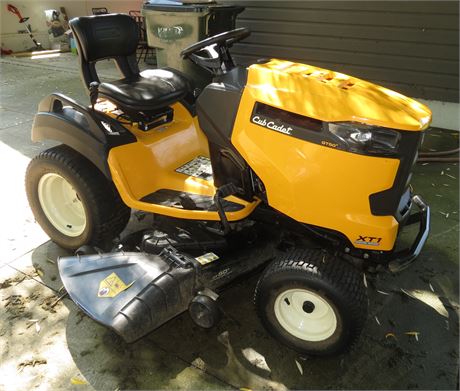 Cub Cadet Riding Mower