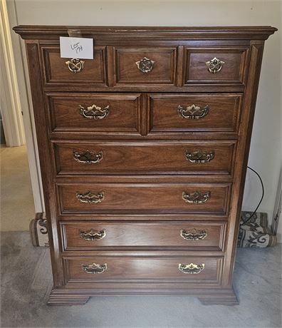 Thomasville Wood Dresser