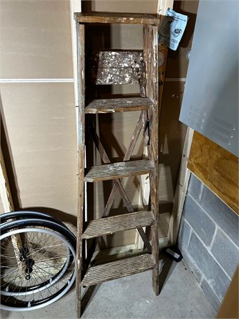 Wooden Ladder 6ft