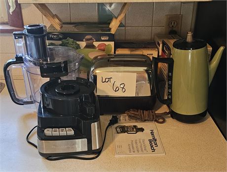 Small Appliances Lot Hamilton Food Processor, GE Toaster, Coffee Maker & More