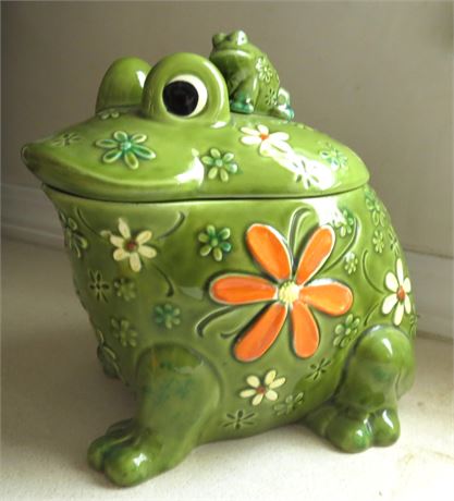 Napcoware Frog Cookie Jar