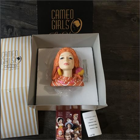 Cameo Girls Resin Lady Head Vase "Clarissa" 1960s Party Girl W/Original Box
