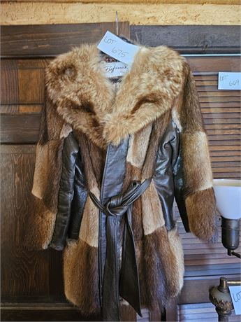 Vintage Bifano's 1970's Fur & Leather Ladies Coat