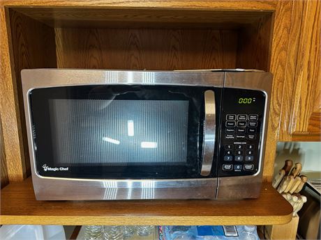 Magic Chef Microwave