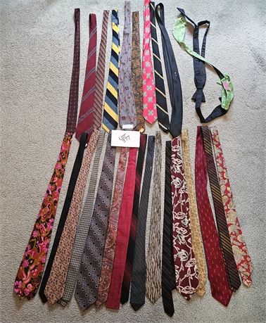 Mixed Men's Tie Lot: Different Style, Colors, & Makers