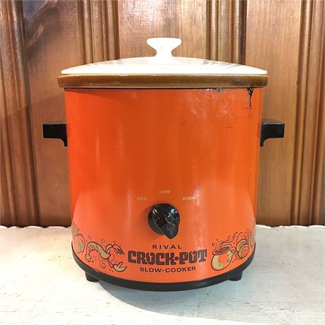 Vintage Rival Crock Pot with Milk Glass Lid
