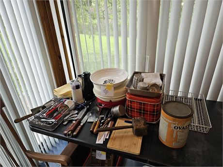 Mixed Kitchen Lot:Oxford Cutlery/Copper Chef/Pasta Bowl/Vintage Metal Storage &