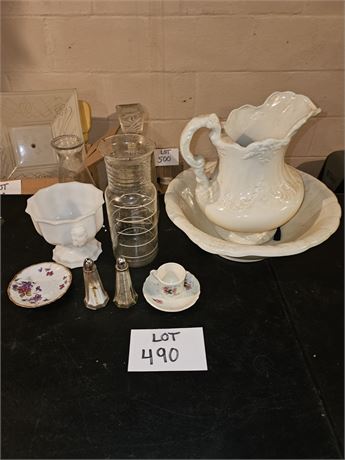 Mixed Misc Lot- Pitcher & Basin, Pyrex Beaker & More