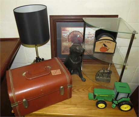 Mixed Lot: Shelf, Lamp, etc