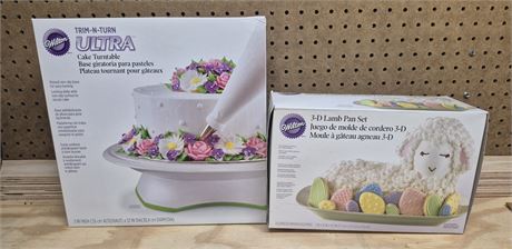 Wilton Cake Turntable & Lamb Pan Set