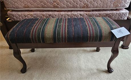 Wood & Cloth Foot Bench