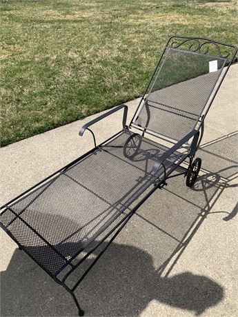 Wrought Iron Chaise Lounge Chair