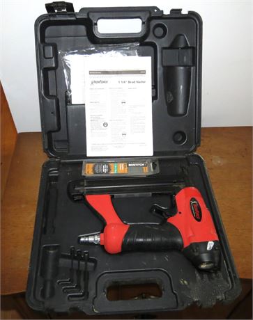 Iron Force 1 1/4" Brad Nailer