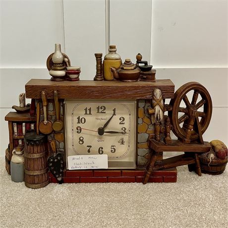 Vintage New Haven Molded Plastic 3-D Mantel or Wall Clock