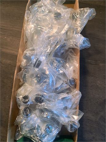 Plumbing Hardware Lot Model #19678 (1 Box)