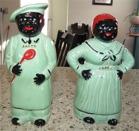 Vintage Black Americana Salt & Pepper Shakers