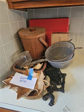 Mixed Kitchen:Wood Nut Bowls / Strainers / Ice Bucket & More