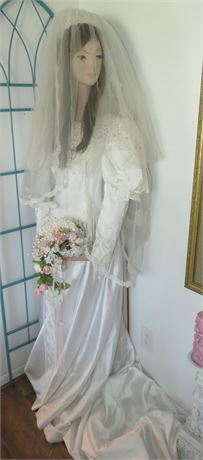 Mannequin With Wedding Dress