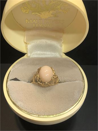 14k Gold Maui Diners Hawaii Angel Skin Coral Cabochon Cocktail Ring Size 5