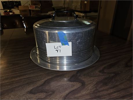 Regal Aluminum Lidded Cake Plate-Saver